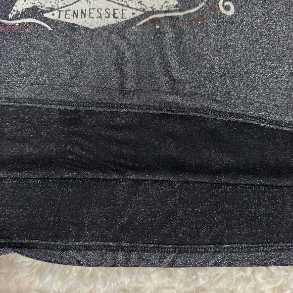 Modish Rebel Nashville Metallic Oversized Graphic Tee T-Shirt Size Medium - Picture 9 of 12